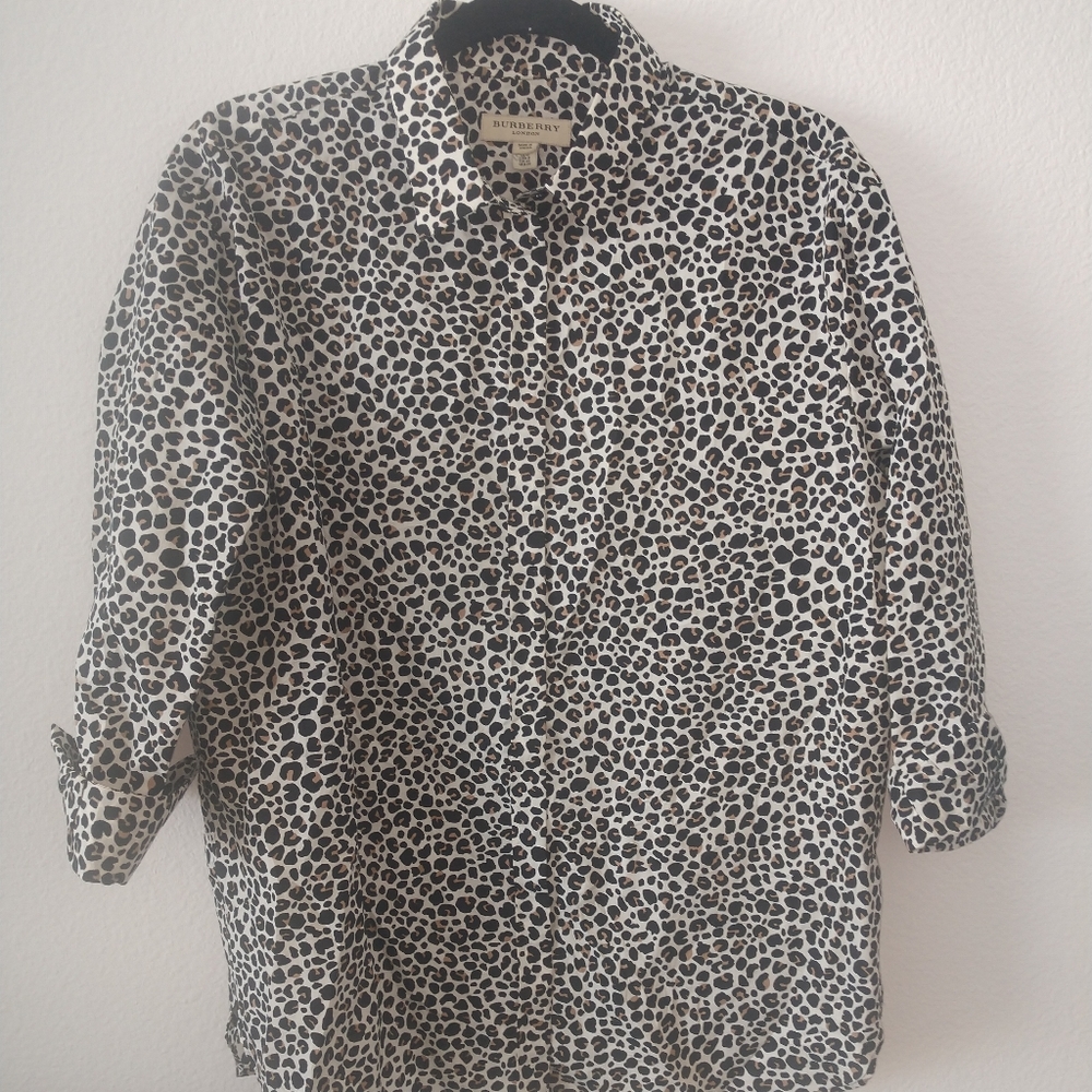 Burberry London Size 8 Animal Print Blouse